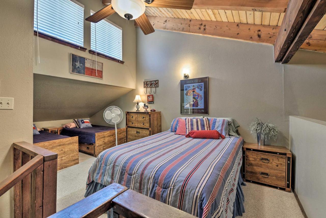 Condo With Grill Access Close To Angel Fire Resort Εξωτερικό φωτογραφία